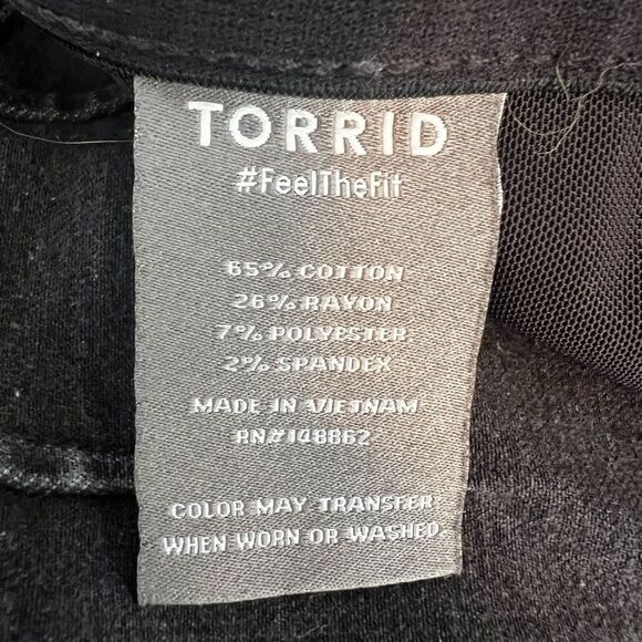 Torrid Womens Bombsheel Skinny Jeans High Rise Stretch  Black Size 12R - Picture 8 of 9